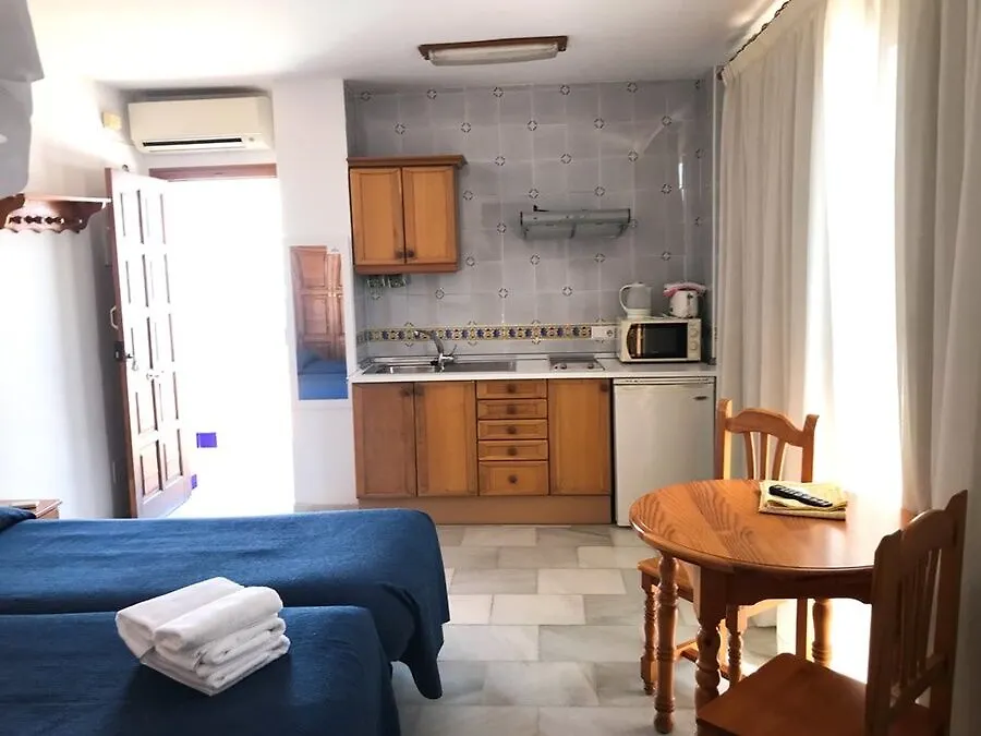 Apartamentos Pepe Mesa Nerja Spagna