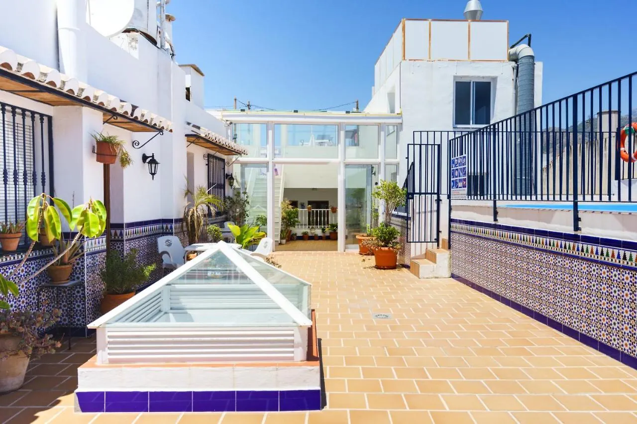 Apartamentos Pepe Mesa 네르하